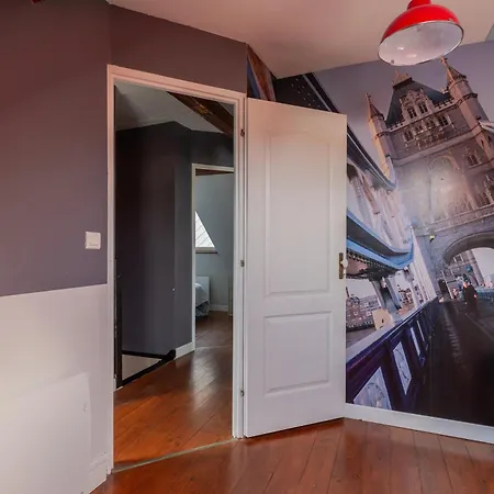 Maison Maxi 8 Personnes, Proche